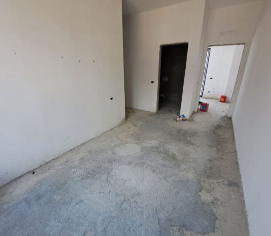 Triplex ne Shitje, Piccadilly Residence, pranë TEG  ID 5326