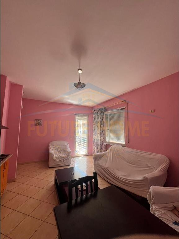 The apartment is located in the Fresku area, near Melises Pastry Shop