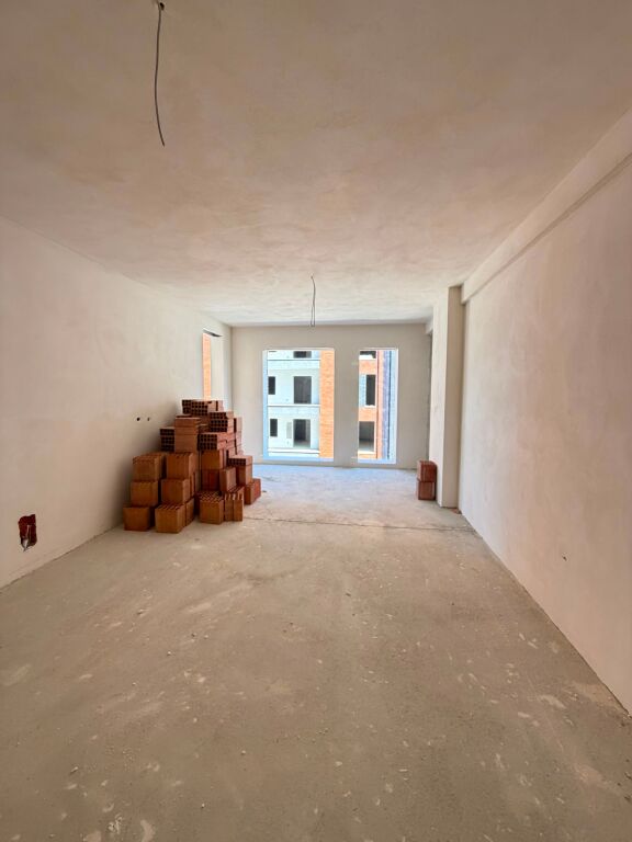 FOR SALE | APARTMENT 2+1+2 | RING SIDE