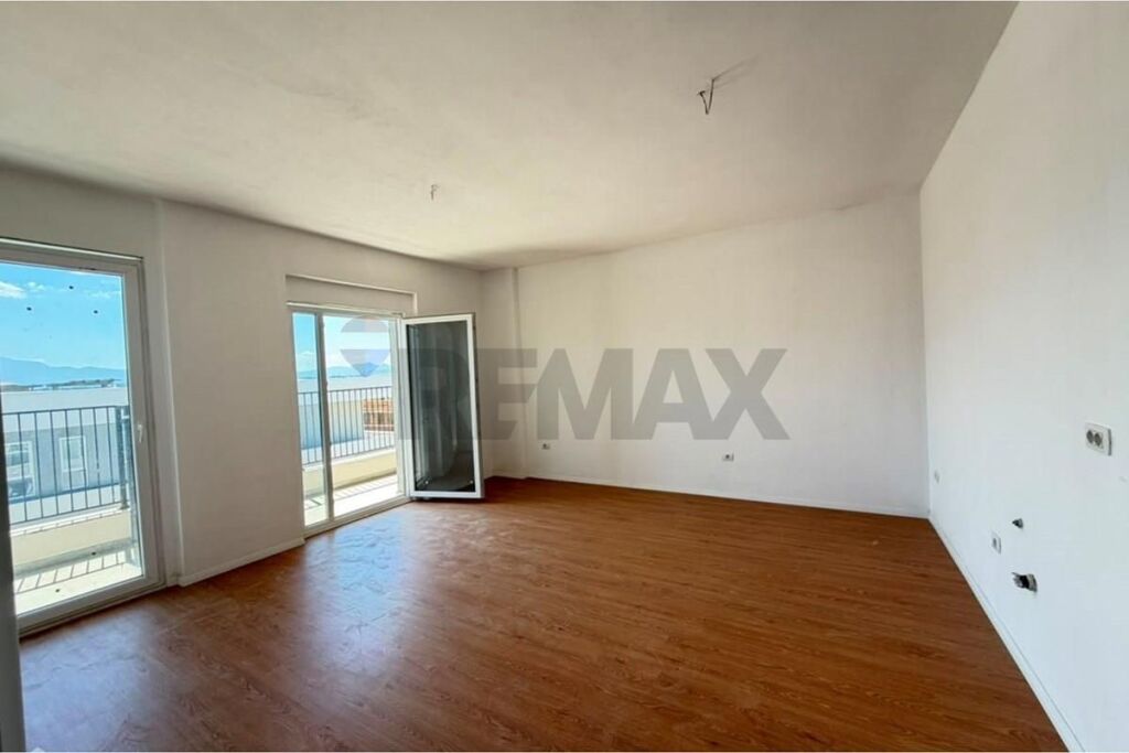 Apartament 3+1 per shitje tek Univers City!