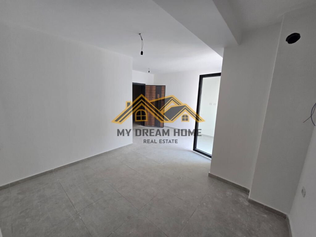 GOLEM,SHESIM GARSONIERE PRAN LIBURNA RESIDENCE!