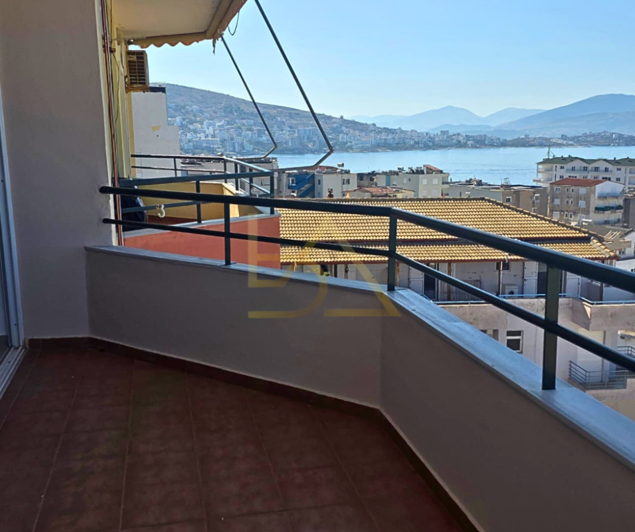 Apartament 3+1 me Pamje Deti për Shitje – Sarandë, Zona e Portit