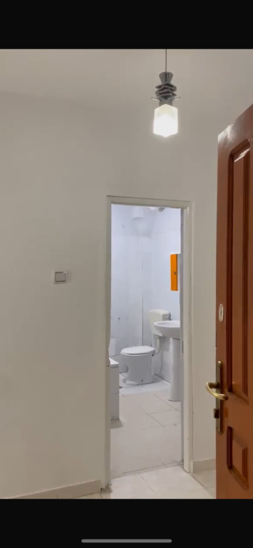 Garsionjere per qera tek Ali Demi !