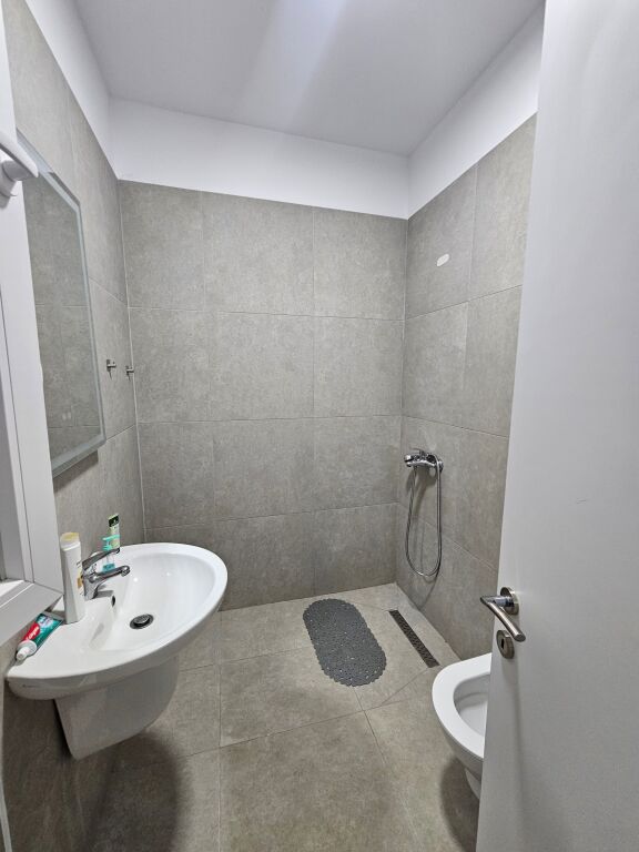 🏡UNIVERS CITY JEPET ME QIRA | APARTAMENT 2+1+2 WC .ÇMIMI 50,000 LEKË/MUAJ
