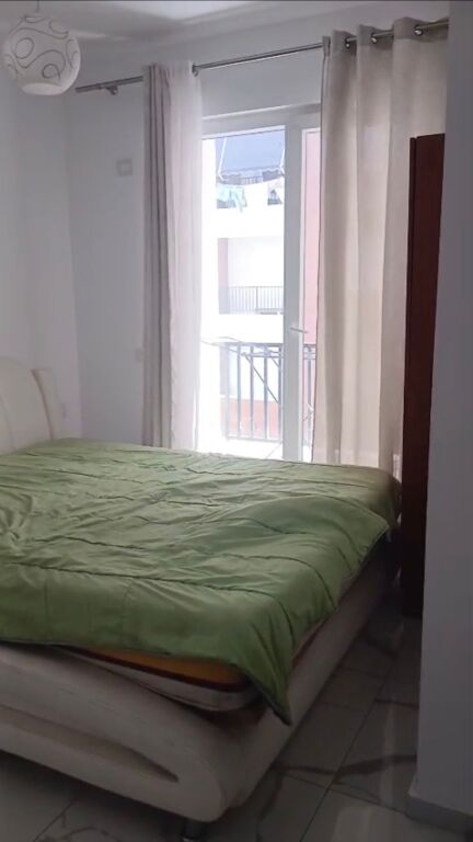 Apartament 1+1 per qera ne  Kamez