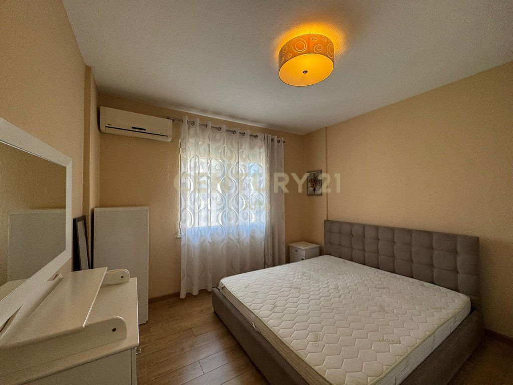 Jepet me qira apartament 1+1 tek Myslym Shyri!