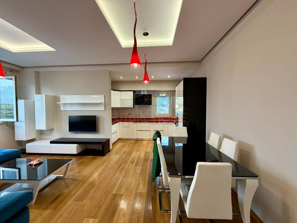 VENDESI APPARTAMENTO 2+1 LAGO ASCIUTTO