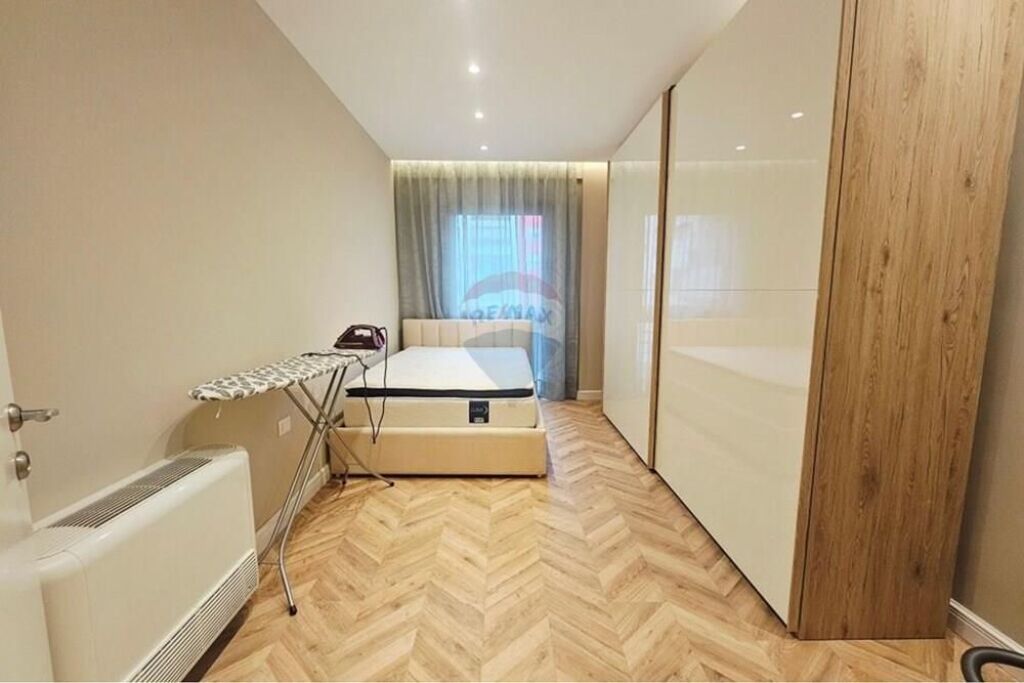 Apartament me qira 3+1+2 ne Kompleksin Nobis!