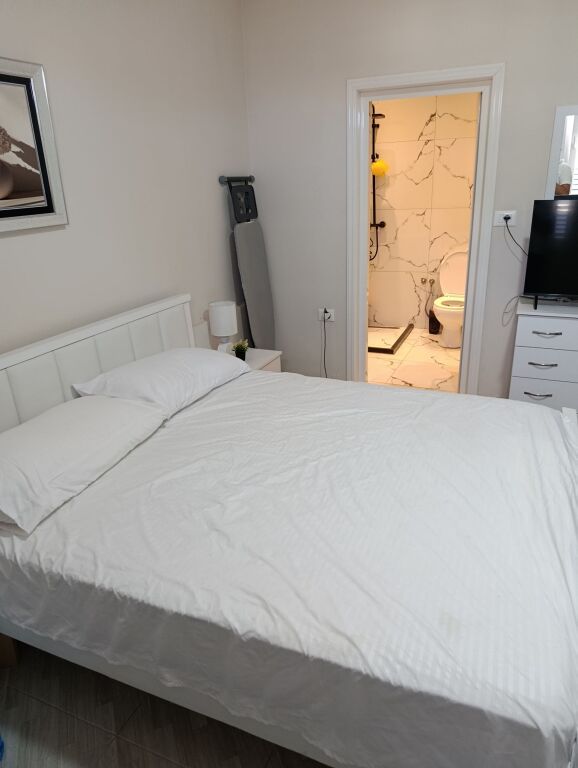 Qera | Garsoniere | Spitali Amerikan 2 | 350 €/muaj