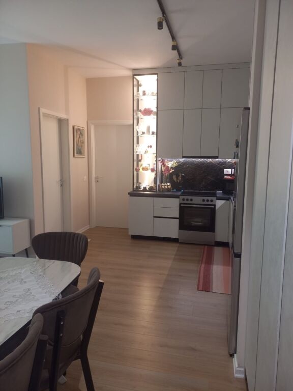 🏡 Shitet Apartament 1+1 – Rezidenca Kaimi, Ali Demi