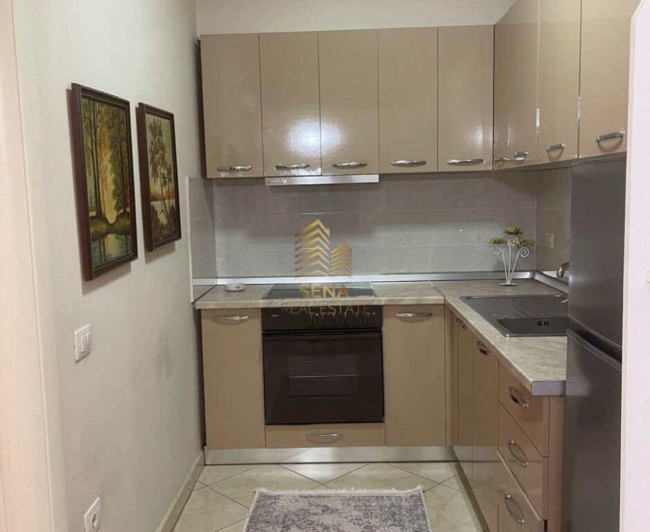 Affitto, Appartamento 1+1+blk, Centro-Vicino FSHN, 60.000 Leke/mese