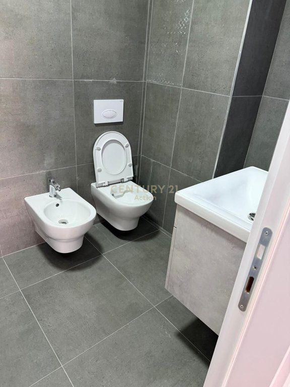 🏢 Univers City Apartament 3+1+2 me Qira!