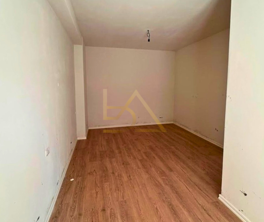 Apartament 2+1 për Shitje – Yzberisht, Tiranë