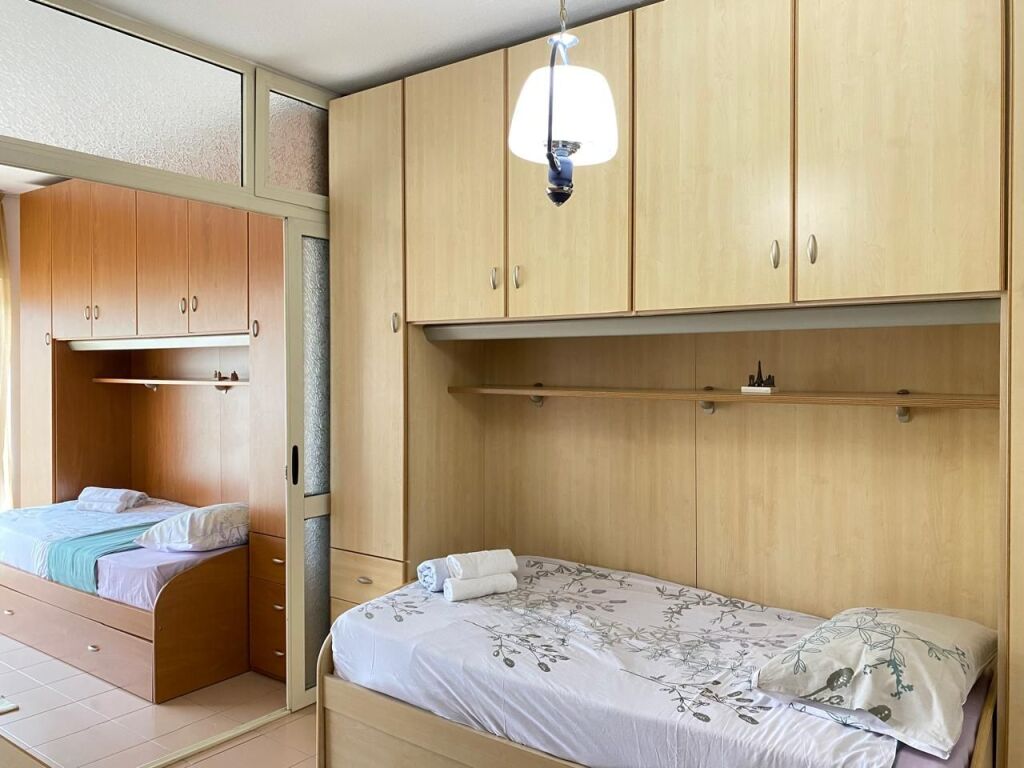 DUPLEX APARTMENT 3+1 FOR RENT - ELBASAN STREET