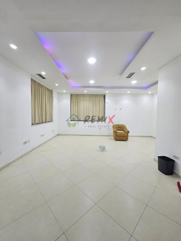 🏢 JEPET ME QIRA AMBIENT BIZNESI – ISH-KËNETË, DURRËS