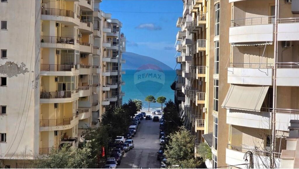 1+1 APARTMENT FOR LONG-TERM RENT – LUNGOMARE, VLORA