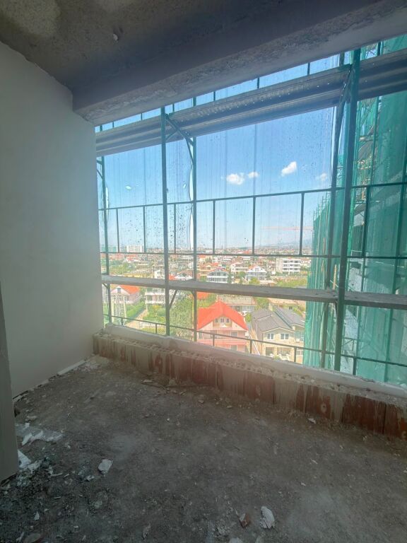 Apartment for sale 1+1 in Kamez