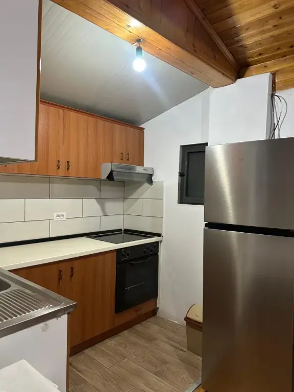 GARSIONERE 25000 LEKE.ASTIR