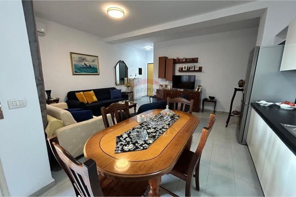 🏡 APARTMENT 2+1+2 FOR RENT – SKELË, VLORË