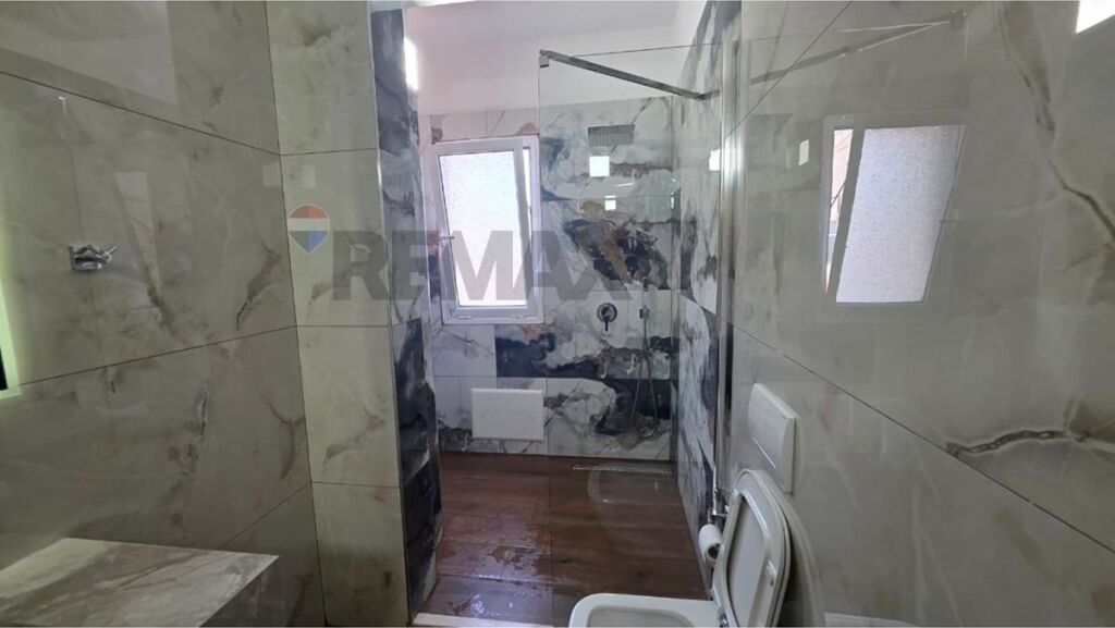 GARSONIERE PËR QIRA AFATGJATË – LUNGOMARE, VLORË