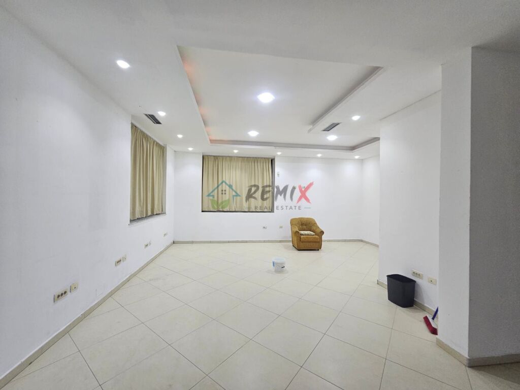 🏢 JEPET ME QIRA AMBIENT BIZNESI – ISH-KËNETË, DURRËS