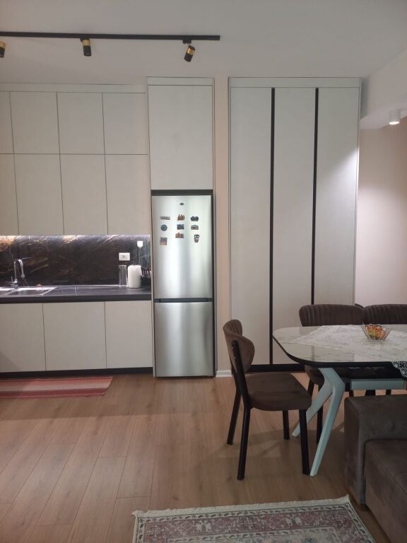 🏡 Shitet Apartament 1+1 – Rezidenca Kaimi, Ali Demi