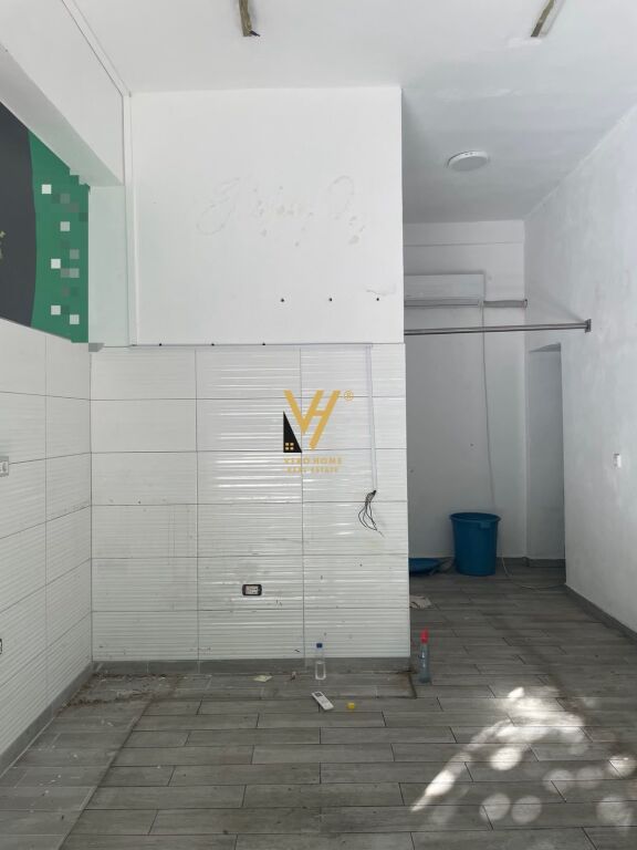 BUSINESS PREMISES 25 M2 FOR RENT ON BARDHYL STREET 69,000 LEKE