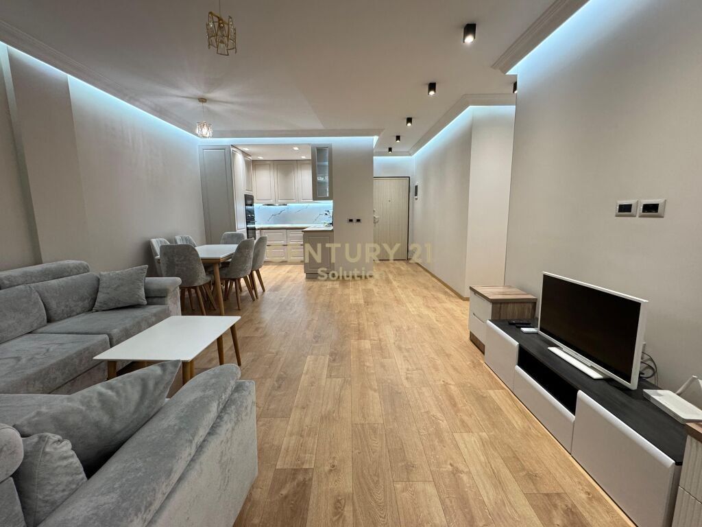 AFFITTIAMO APPARTAMENTO 2+1+2 NELLA ZONA DI ASTIRI! 700 € /Mese