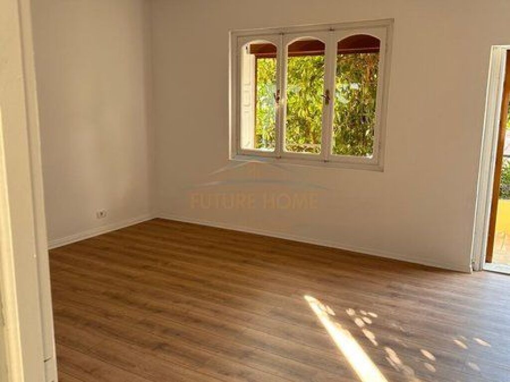 Affitto, Villa, Xhamllik, Tirana