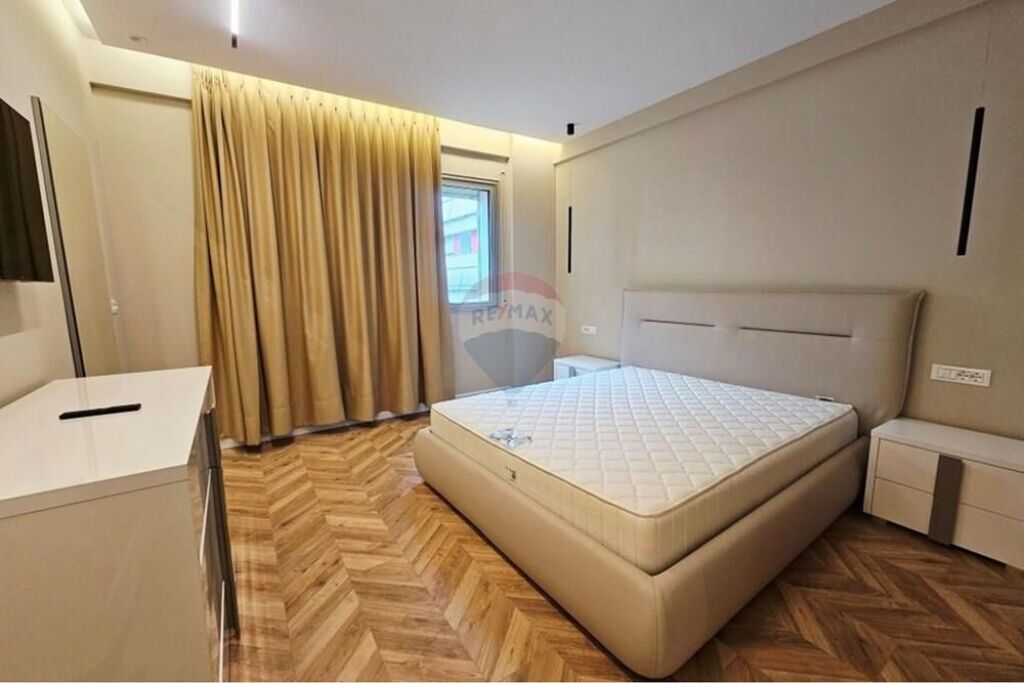Apartament me qira 3+1+2 ne Kompleksin Nobis!