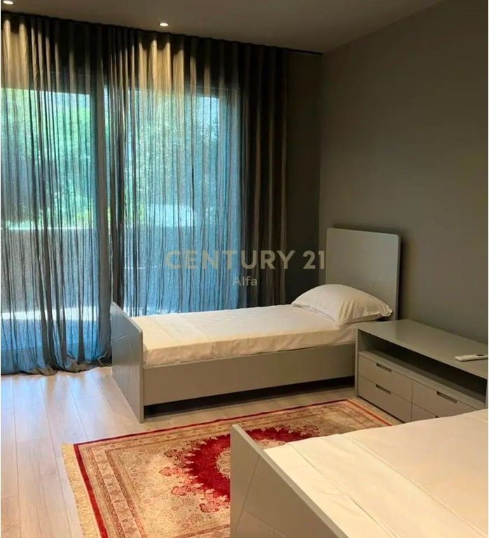 APARTAMENT 2+1+2 ME QIRA | LION PARK 2,500 € /Muaj