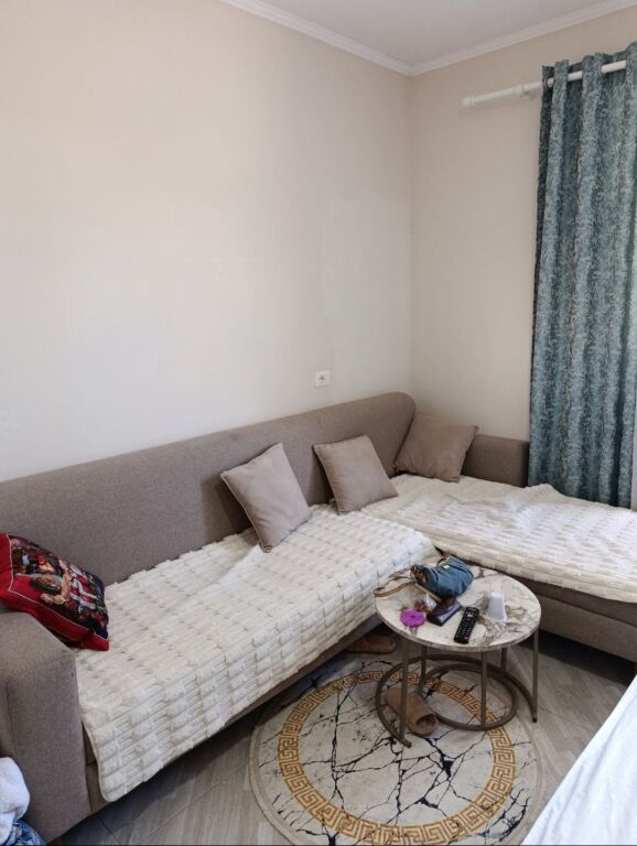Qera | Garsoniere | Spitali Amerikan 2 | 350 €/muaj