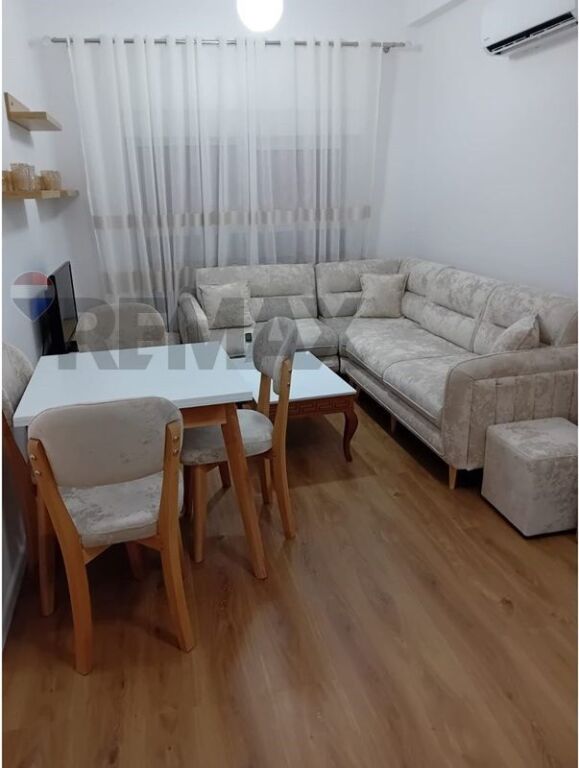 Apartament - Për Qira - Rruga Idriz Dollaku, Tiranë
