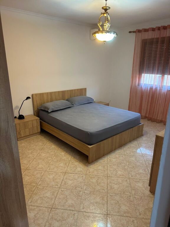 Rent | Apartament 1 + 1 | Kombinat | 370 €/month