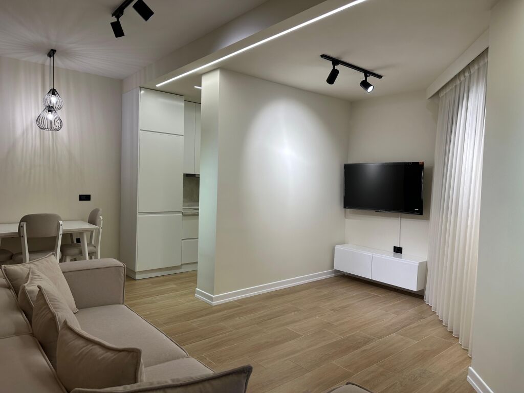 Apartment 1+1 for sale on Durres Street, near Hotel Colosseo, Mine Peza Street, Zogu i Zi.