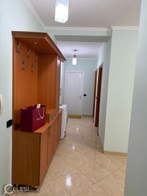 APARTAMENT 2+1 PER QIRA MARTENITETI I RI
