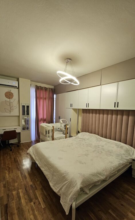 Rent | Apartament 2 + 1 | Skanderbeg Square | 950 €/month