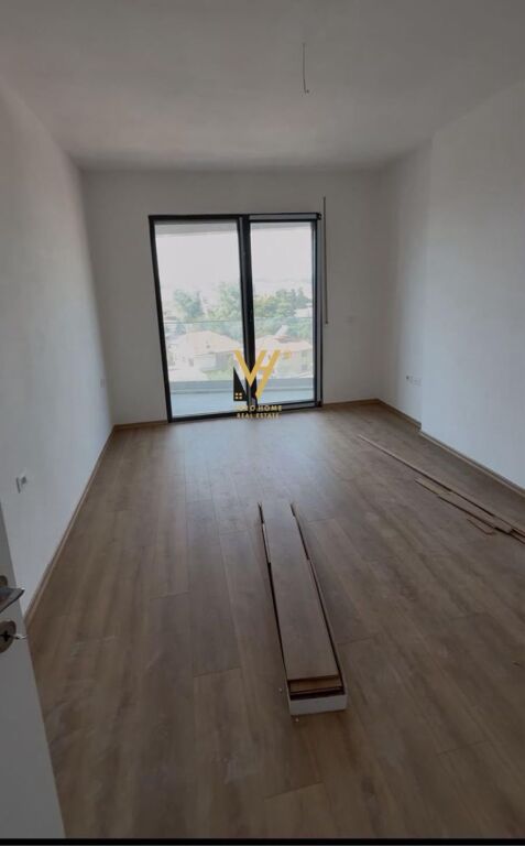 OFFICE 70 M2 FOR RENT IN LAPRAKE 500 EURO