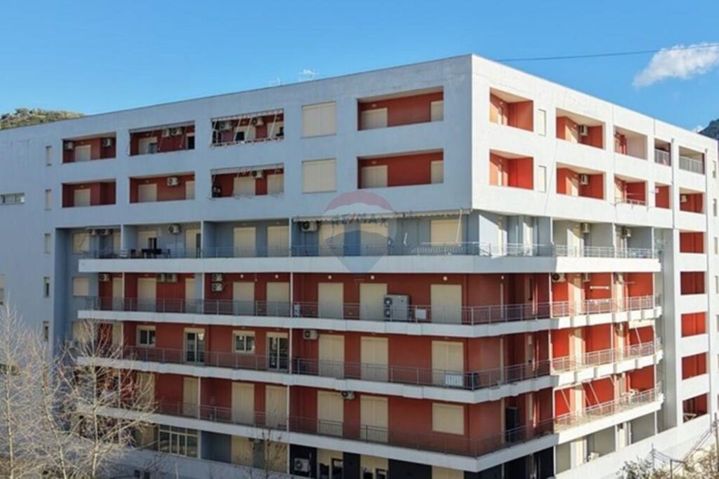 1+1 APARTMENT FOR LONG-TERM RENT – LUNGOMARE, VLORA