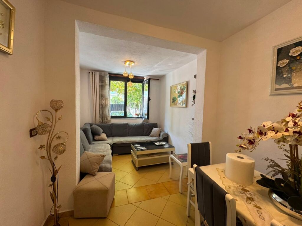 Casa privata in affitto nella zona "Tresh"