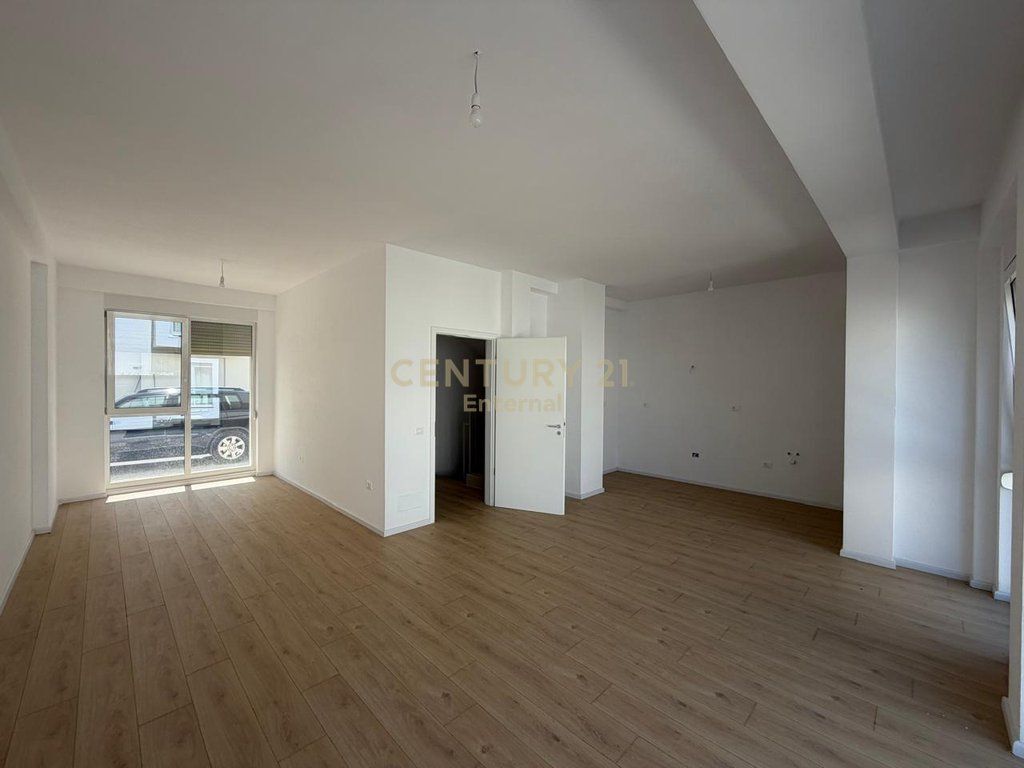 VILLA FOR SALE – ABA RESIDENCE, FARKË