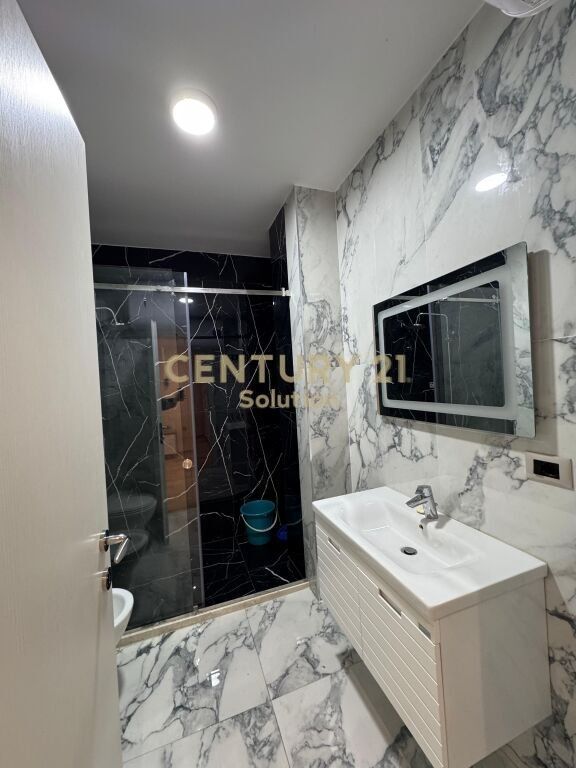 AFFITTIAMO APPARTAMENTO 2+1+2 NELLA ZONA DI ASTIRI! 700 € /Mese