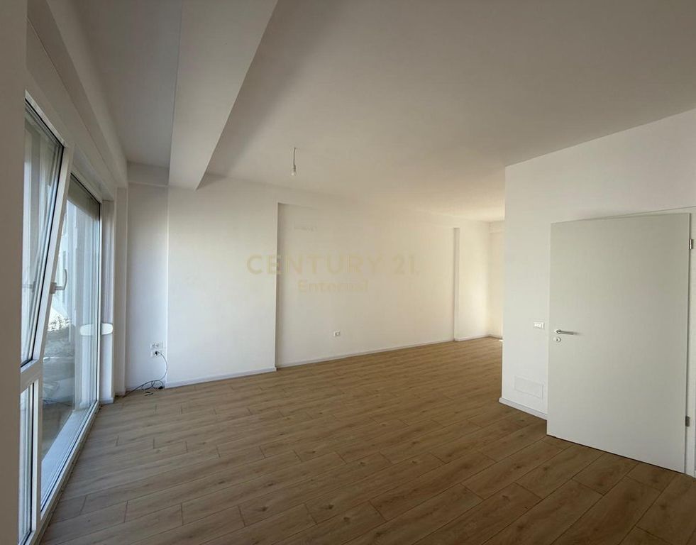 VILLA FOR SALE – ABA RESIDENCE, FARKË