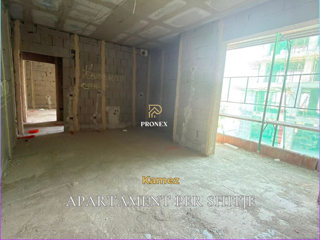 Apartment for sale 1+1 in Kamez