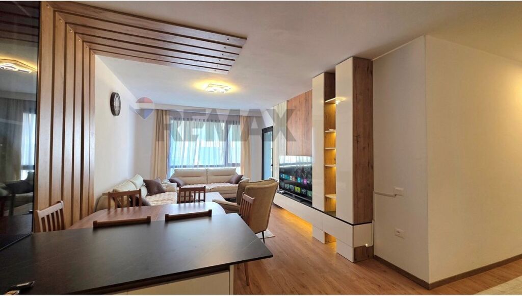 LUXURY 2+1 APARTMENT FOR LONG-TERM RENT – LUNGOMARE, VLORA