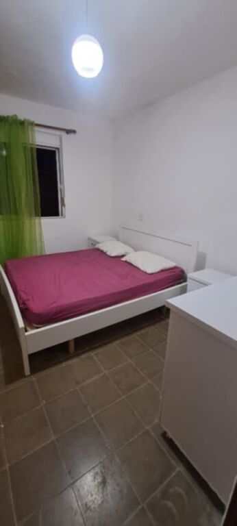 Apartament me qera
