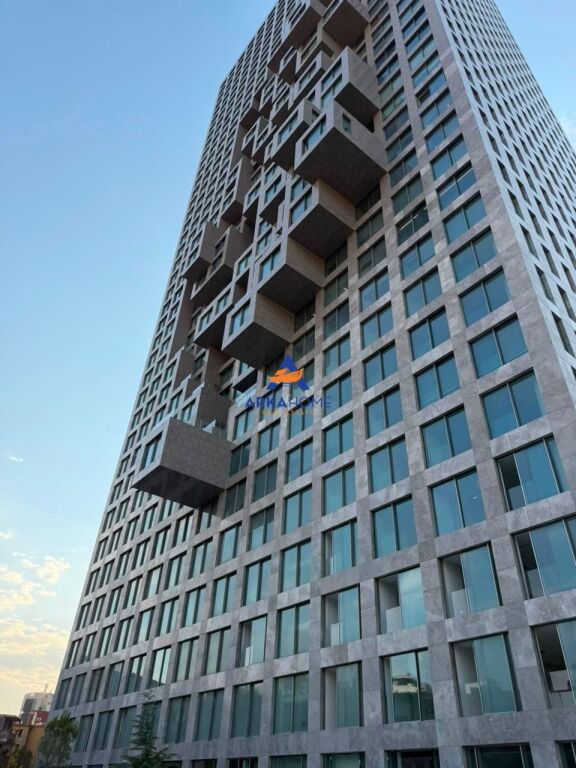 OFFICE SPACE FOR RENT 500M2 "ELBASAN ROAD" 15000 EURO