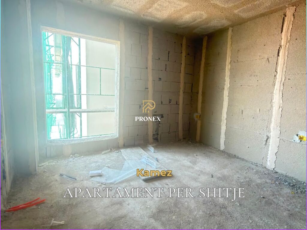Apartment for sale 1+1 in Kamez