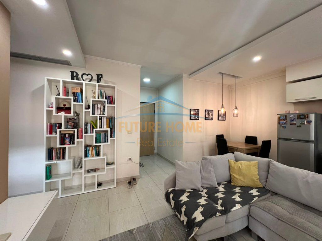 Qera, Apartament 2+1, Unaza e Re, Tiranë