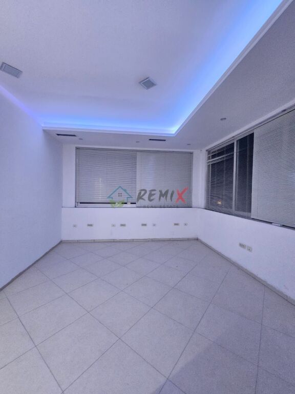 🏢 JEPET ME QIRA AMBIENT BIZNESI – ISH-KËNETË, DURRËS